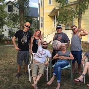 Meet your Posher, Annie